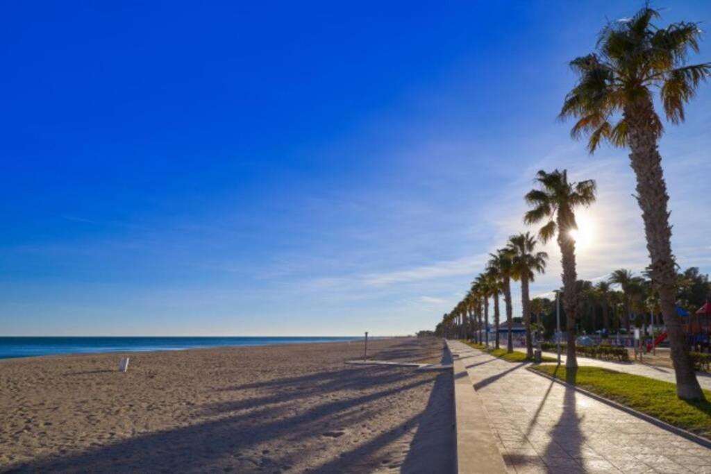 New! Modern Apartment Right On The Beach! Miami Playa Eksteriør bilde