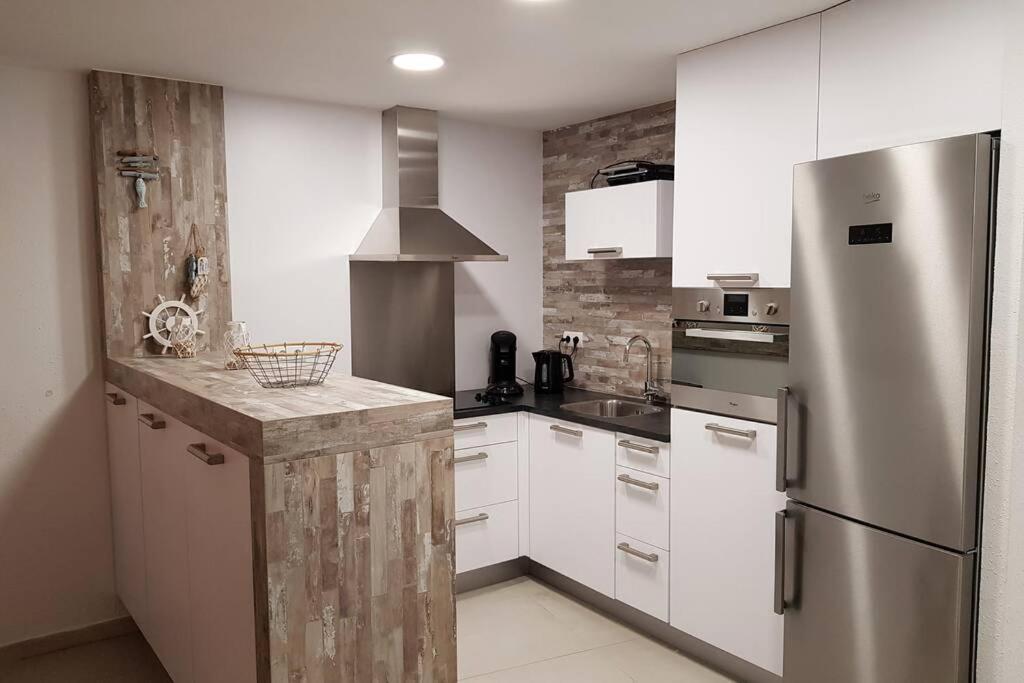 New! Modern Apartment Right On The Beach! Miami Playa Eksteriør bilde